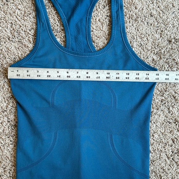Lululemon Blue Activewear Racerback “Go the Distance” Tank Top Sz XS-S - Picture 6 of 7